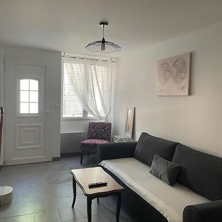 Maison Lumineuse Villemoustaussou Екстериор снимка